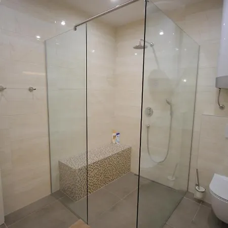 Vitez Ii Apartamento *